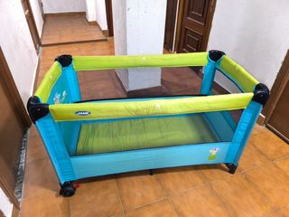 Cuna de viaje