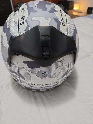 Casco arai