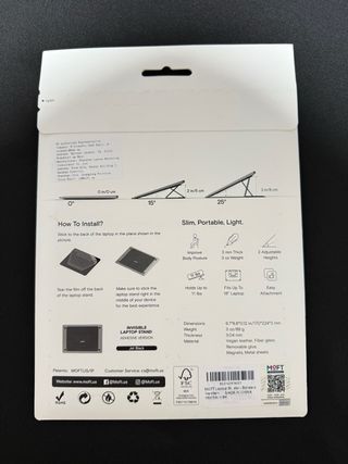 Soporte adhesivo para portatil