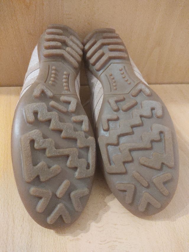 Zapatillas piel Talla 37