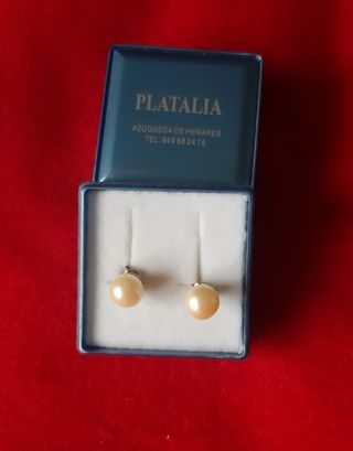 Pendientes elegantes