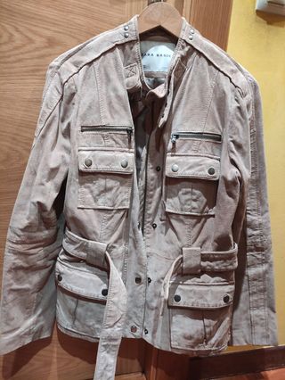 Chaqueta de ante Zara