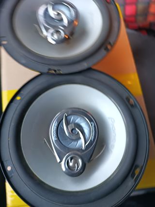 Altavoces coche Pioneer 240 W