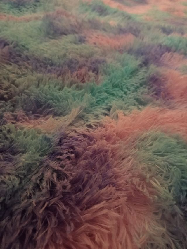 Alfombra peluda grande