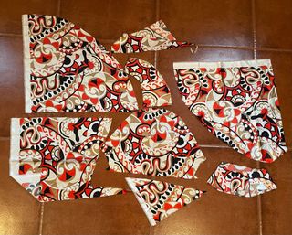 Trozos de tela estampada fantasia