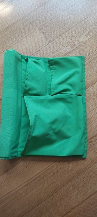 Appendiabiti in legno e organizer camera appendere