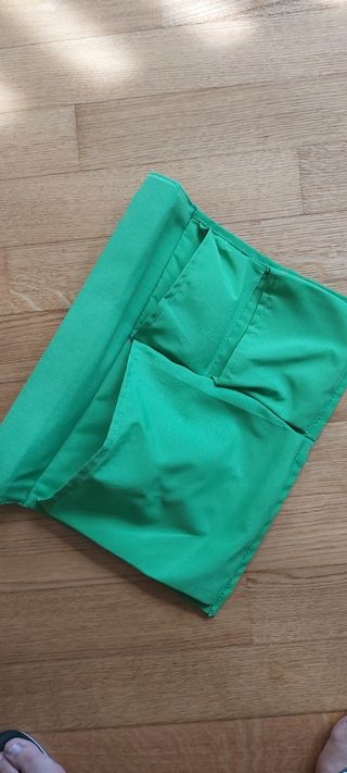 Appendiabiti in legno e organizer camera appendere