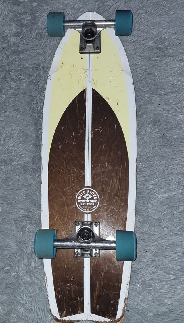 Surf skate hydroponic