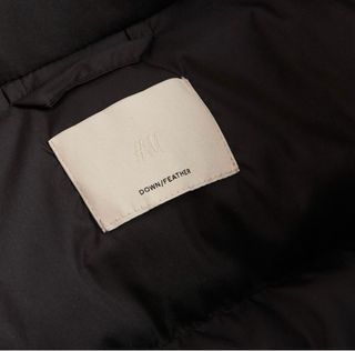 Plumifero HyM oversize con maxicuello