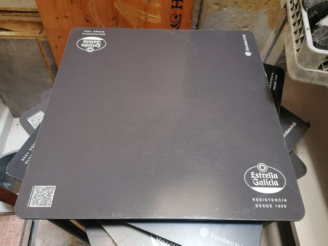 Mesa y sillas Terraza. 