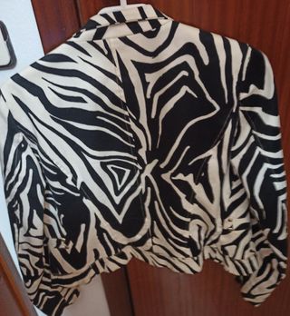CHAQUETILLA PARA  CHICA