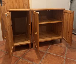 Armarios bajos de pino