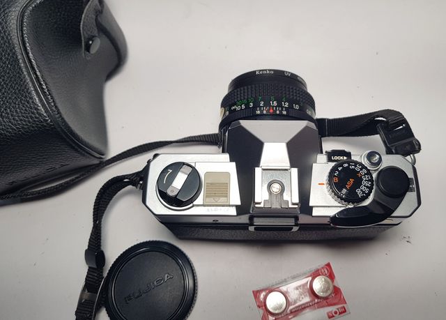 Camara  FUJICA STX-1N con X-FUJINON 1:1,9/50mm FM