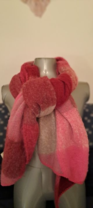 Sciarpone nuovo colori stupendi