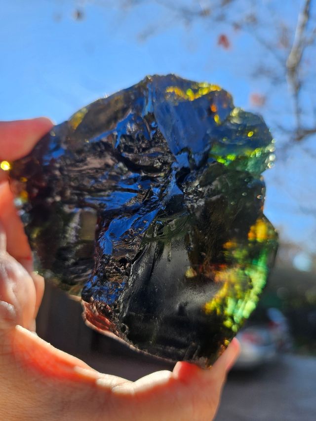 Cristal de Andara negro y multicolor