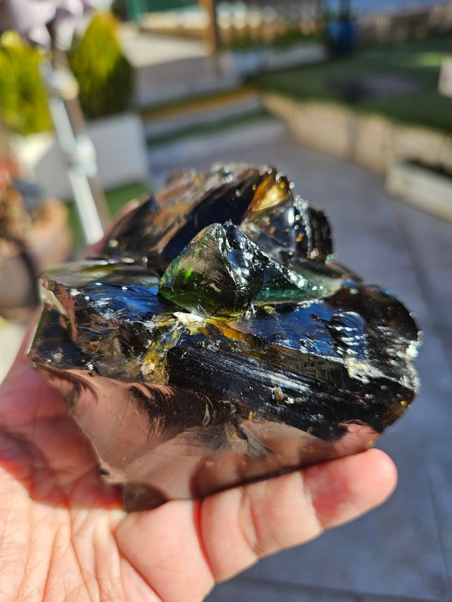 Cristal de Andara negro y multicolor