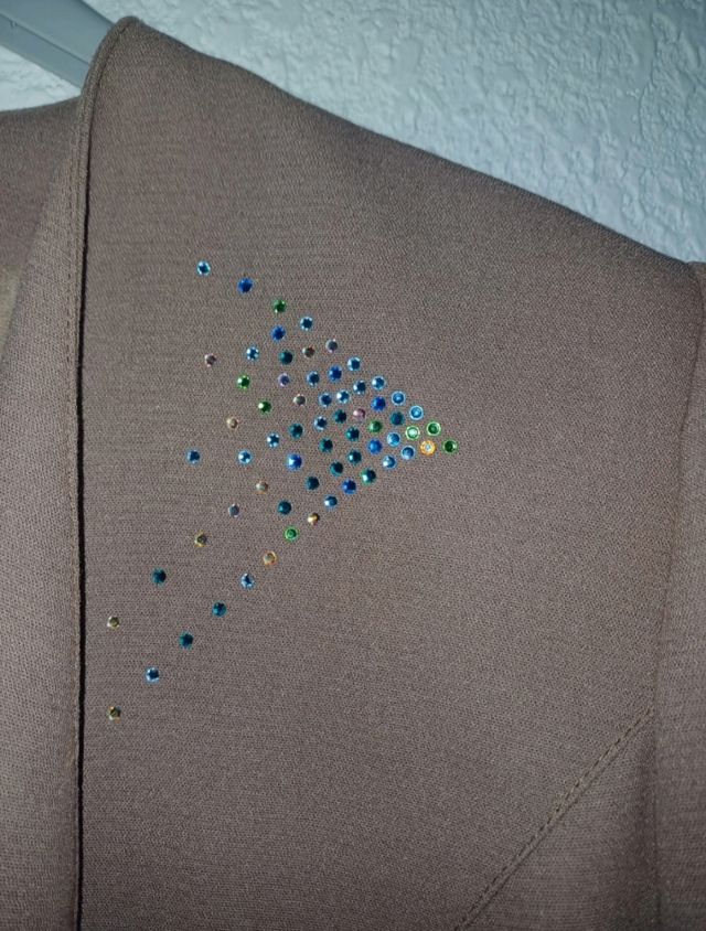 Traje chaqueta y falda