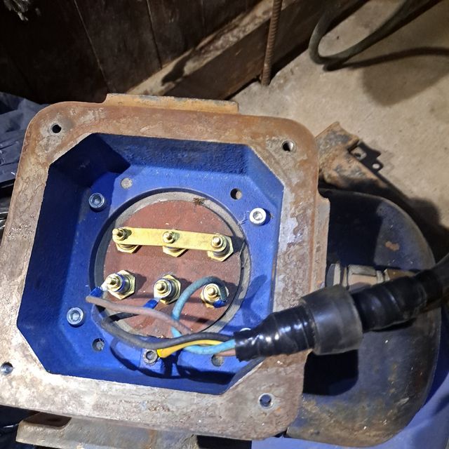 MOTOR TRIFÁSICO ANTIDEFLAGRANTE 