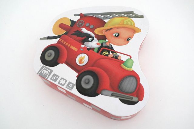 Puzzle evolutivo bombero 4 en 1