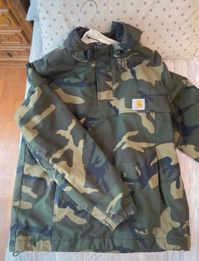 Carhartt camuflaje
