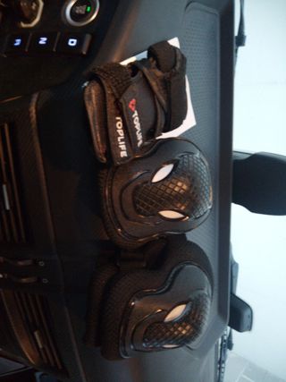 Set casco i protecciones nuevos sin uso