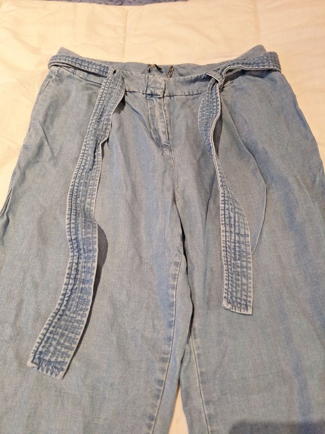 Pantalon tejano fluido