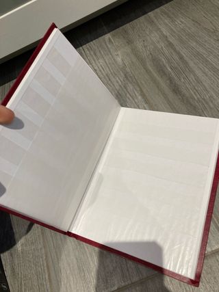 ALBUM DE SELLOS PEQUEÑO