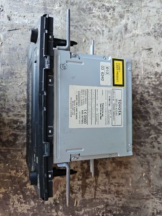 RADIO ORIGINAL TOYOTA PRIUS III 2011