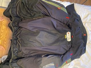 Cazadora 686 GLCR snowboard