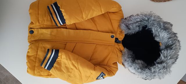 Piumino giallo taglia 80 per bambini