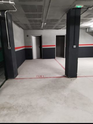 Plaza de parking REDUCIDA c/Cadmo, 29 (RUBÍ)