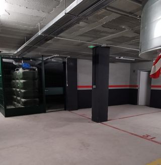 Plaza de parking REDUCIDA c/Cadmo, 29 (RUBÍ)