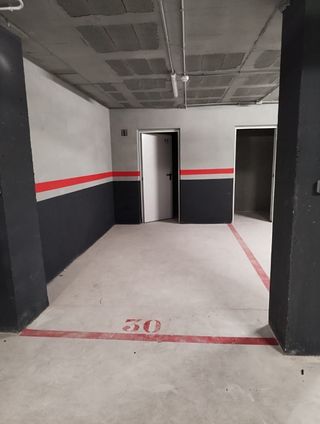 Plaza de parking REDUCIDA c/Cadmo, 29 (RUBÍ)