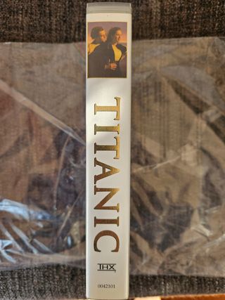 Titanic VHS