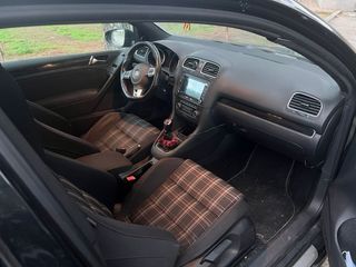 Volkswagen Golf GTI 2010