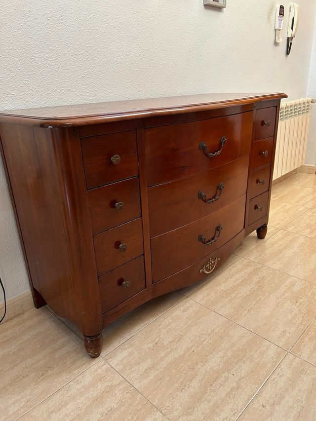 Cassettiera in legno di ciliegio