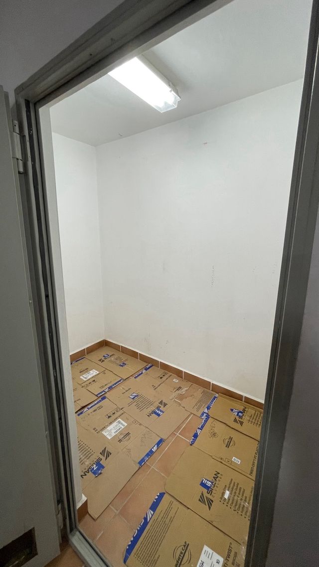 Plaza de garaje y trastero