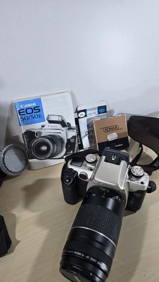 CANON EOS50 CON OBJETIVO CANON EF 75-300