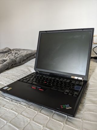 IBM ThinkPad R32 PIEZAS