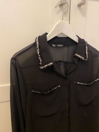 Blusa negra Zara sin utilizar
