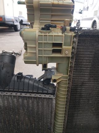 Mercedes vito 112 cdi radiador intercoo