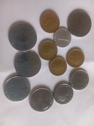 Monete lire italiane anni 1970-80