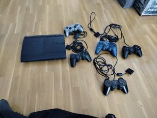 Lote consola y mandos 