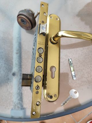 Cerradura seguridad tesa