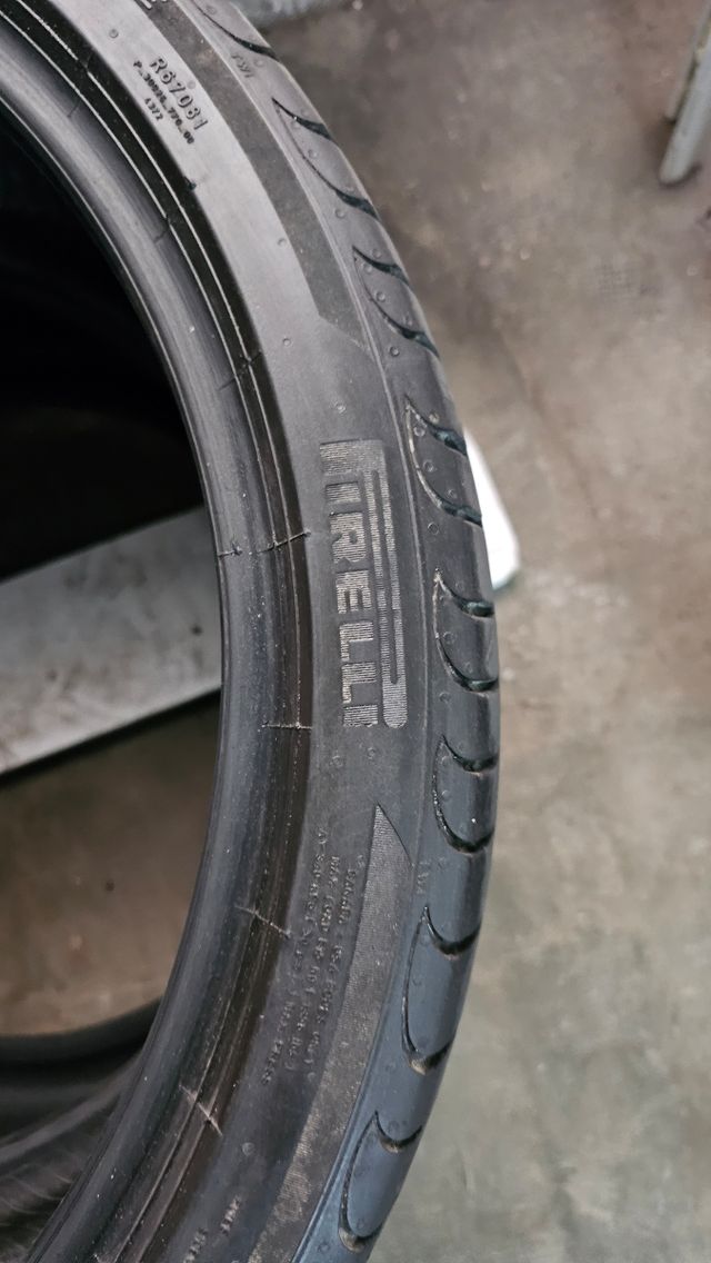 Neumáticos 235 35 19 Pirelli