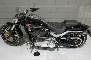 HARLEY DAVIDSON BREAKOUT