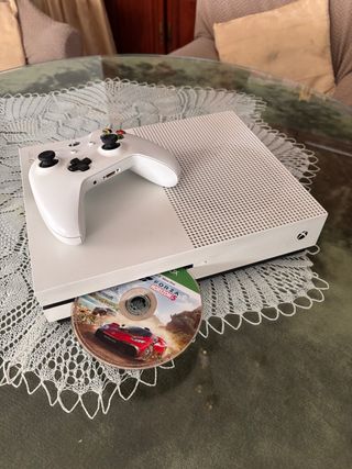 Xbox One con Forza Horizon 5