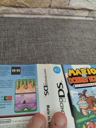 Caja Mario VS donkey Kong 2 de Nintendo ds.
