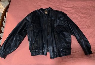 Cazadora vintage de cuero argentina
