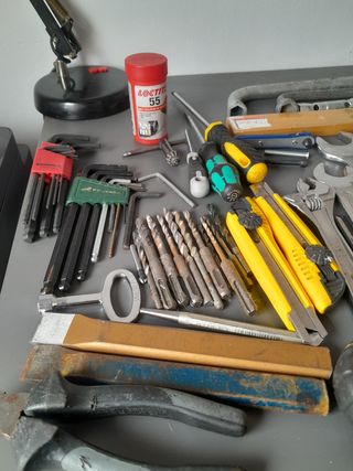 Conjunto de herramientas con caja